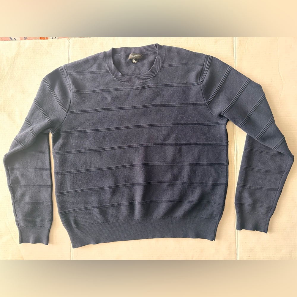 Club Monaco Italian Yarn Textured Knit Sweater Large Navy Blue